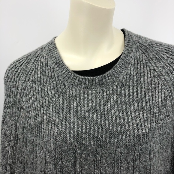 Women’s O/S Gray Cable Knit Sweater  Poncho Acrylic Modern Fit Pullover - Picture 4 of 10